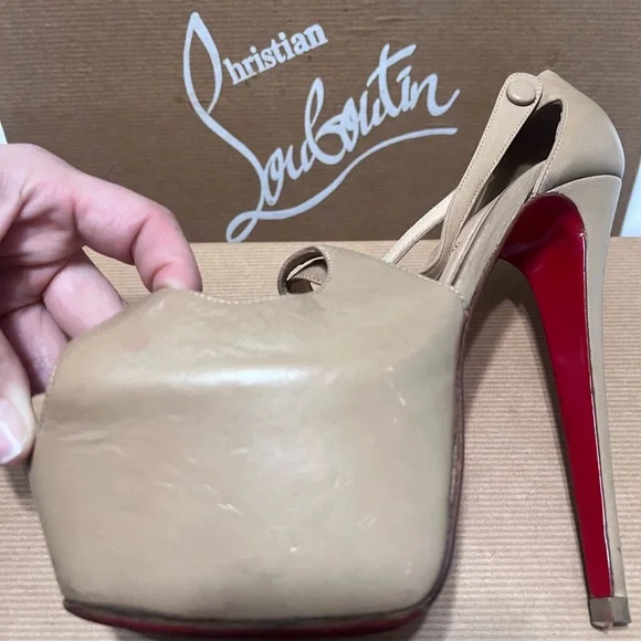 Christian Louboutin Tan High-Heeled Sandals - Picture 4 of 7
